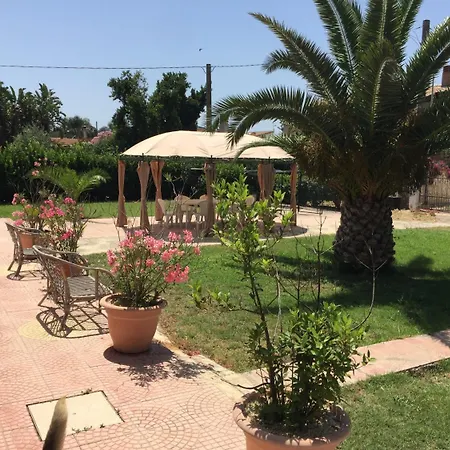 Bed & Breakfast Rudy Arenaile 3*