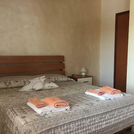 Rudy Arenaile 3* Arenella (Syracuse)