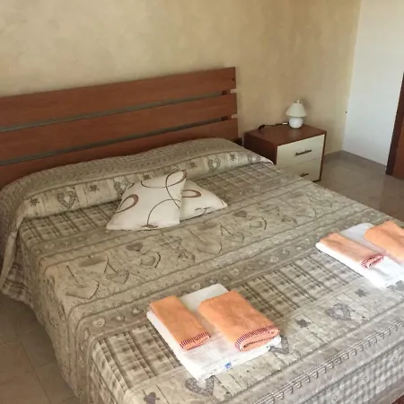 Rudy Arenaile Bed & Breakfast 4*